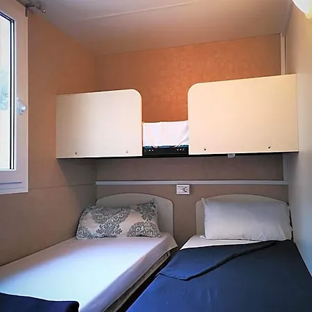 Hotel Eden Mobilhome With Xxl Terrace In Naturist Solaris Fkk Poreč